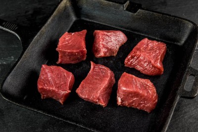 Свинина ошеек на шашлык 1 кг - купить в Байкалово